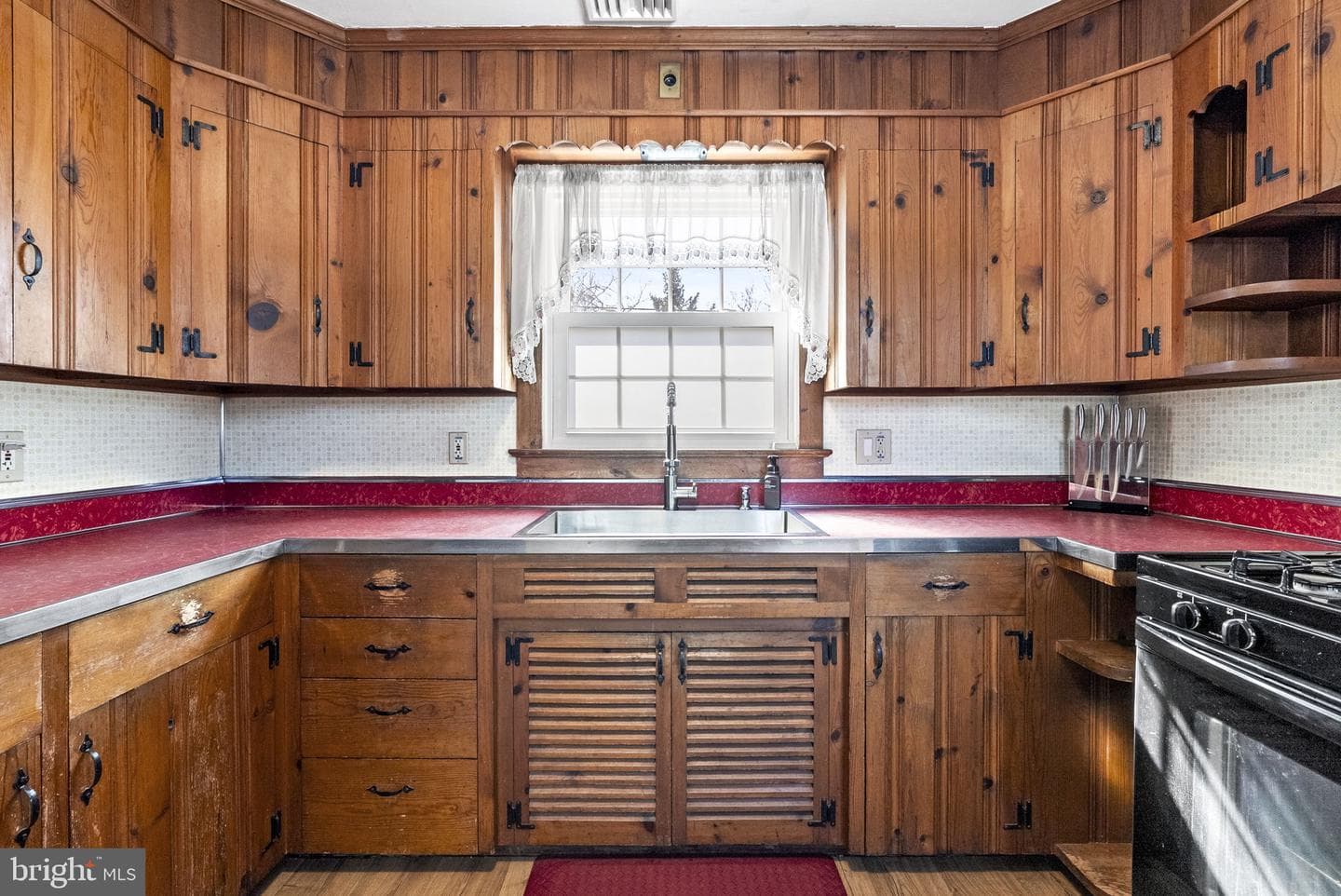 400 Clymer Avenue photo 29