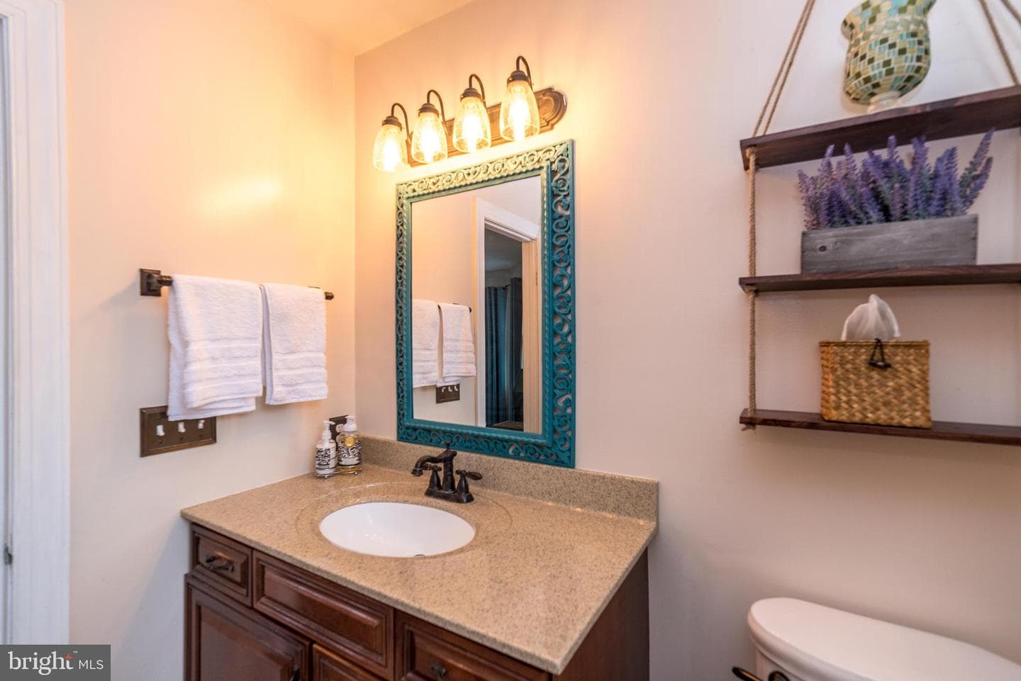 393 Kent Lane photo 24
