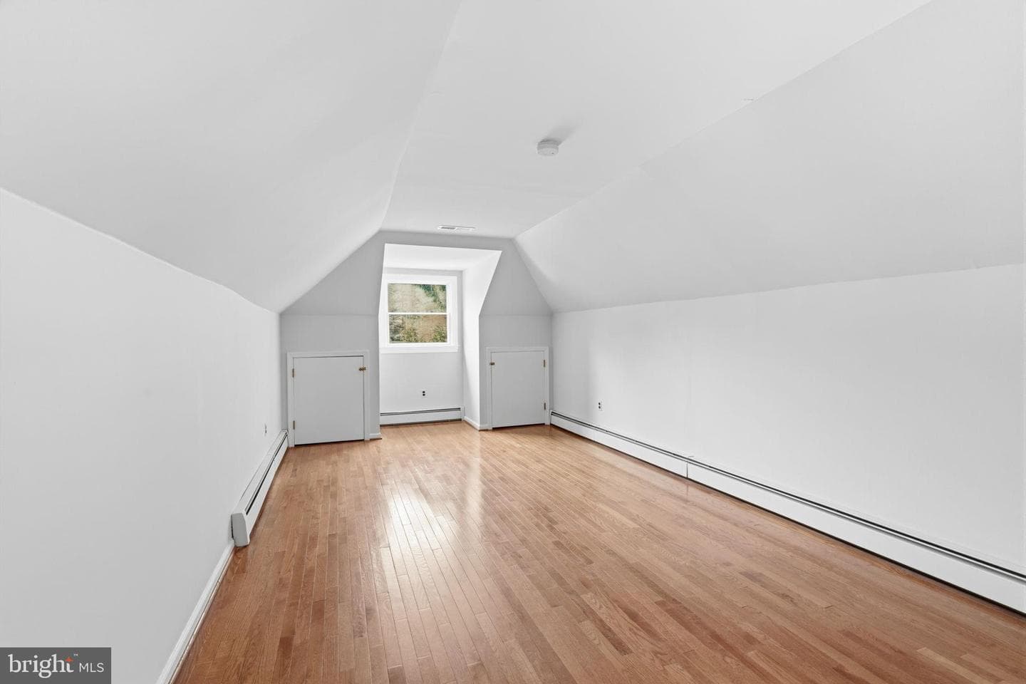 682 Whirlaway Drive photo 38
