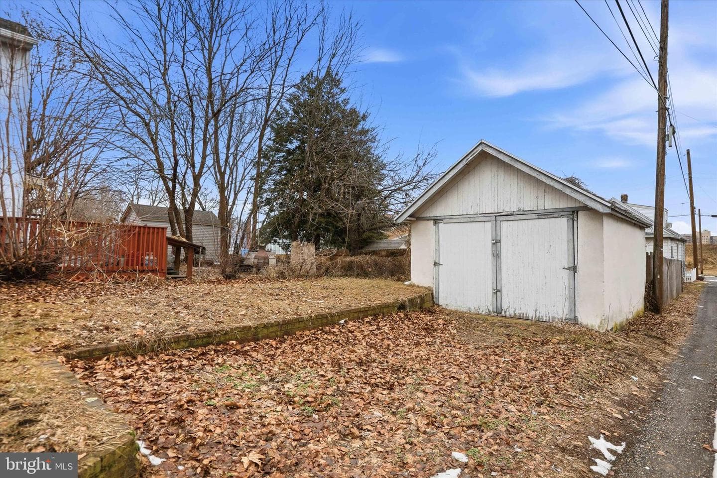 82 Central Avenue photo 2