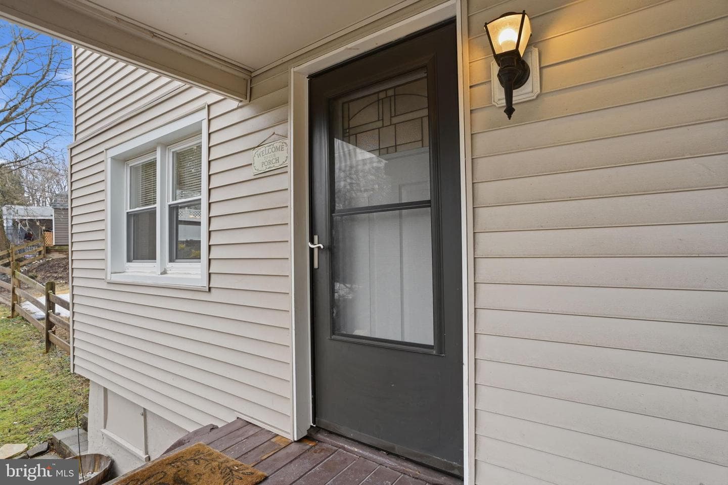 975 Woodvale Avenue photo 4