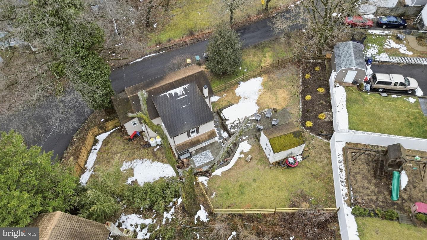 975 Woodvale Avenue photo 54