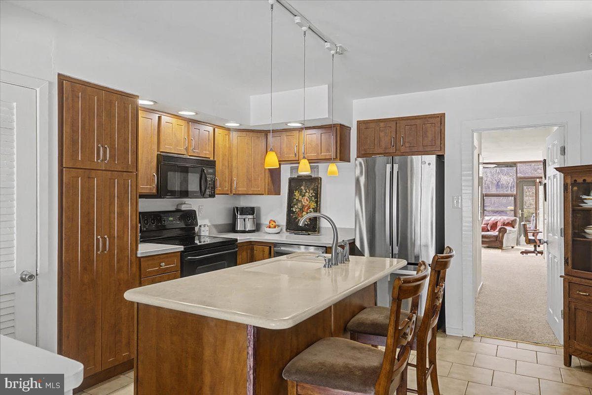 28 Riverhill Way photo 12