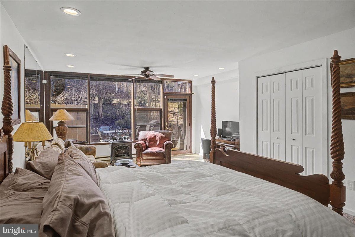 28 Riverhill Way photo 18