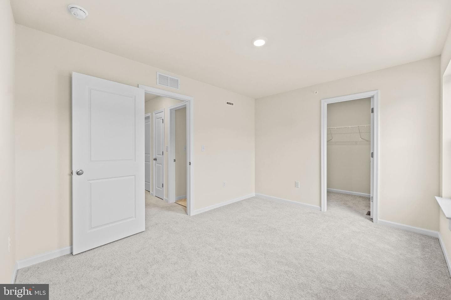 40 N Eighth Street photo 13