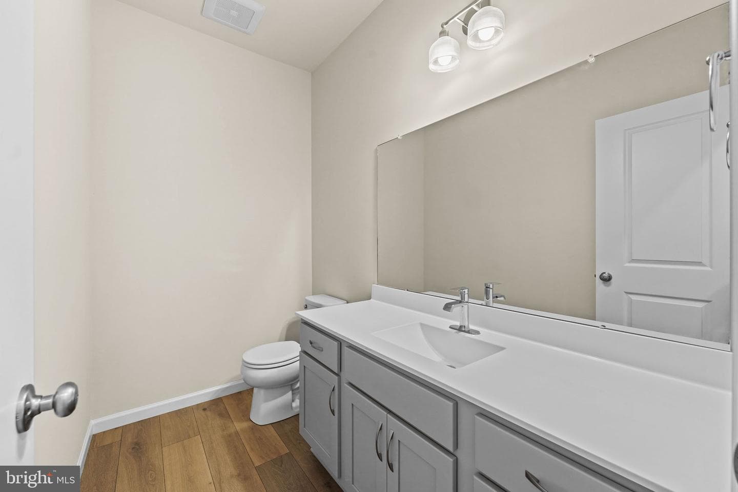 40 N Eighth Street photo 8