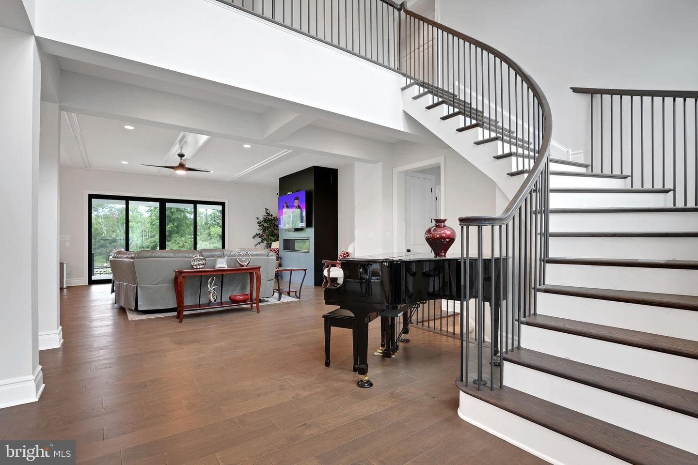 6934 Greene Meadow Lane photo 2