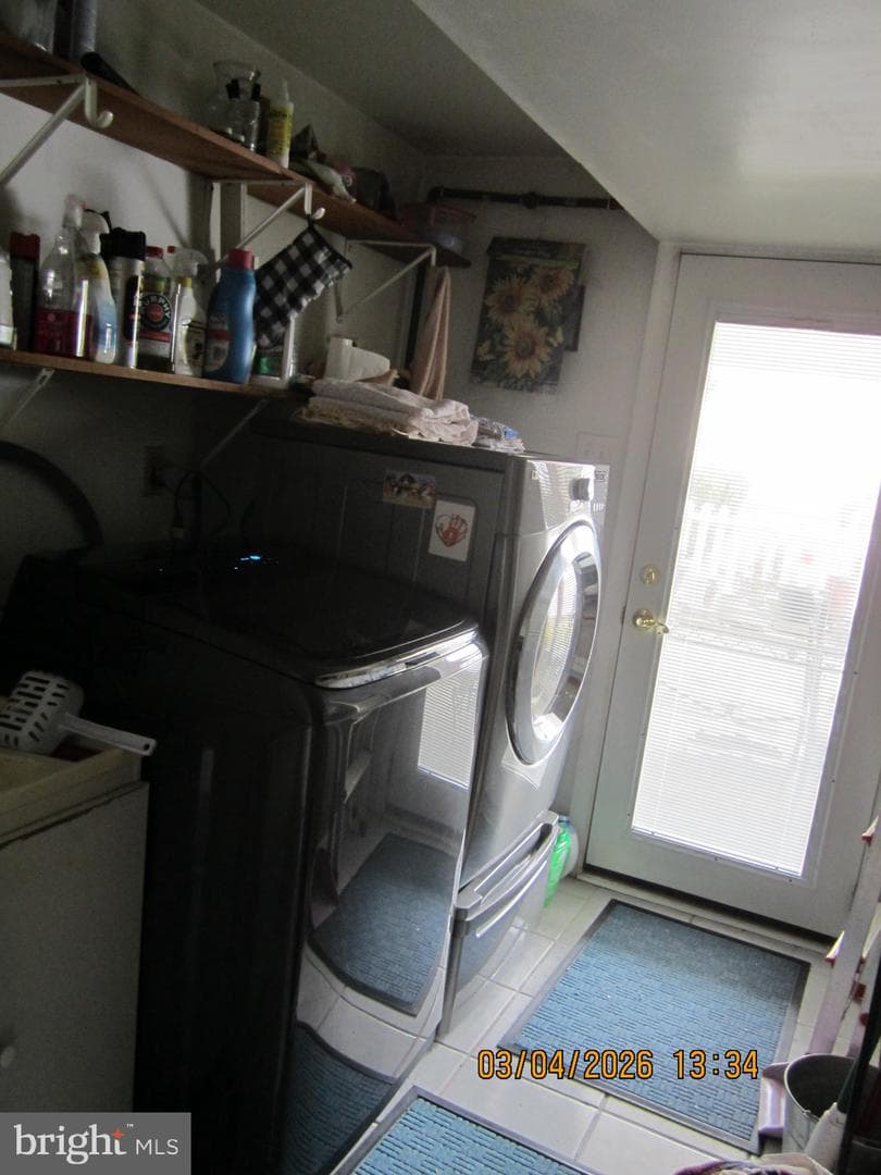 5800 Griscomb Drive photo 39