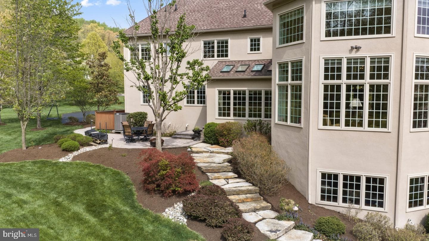 203 Wecks Pond photo 52