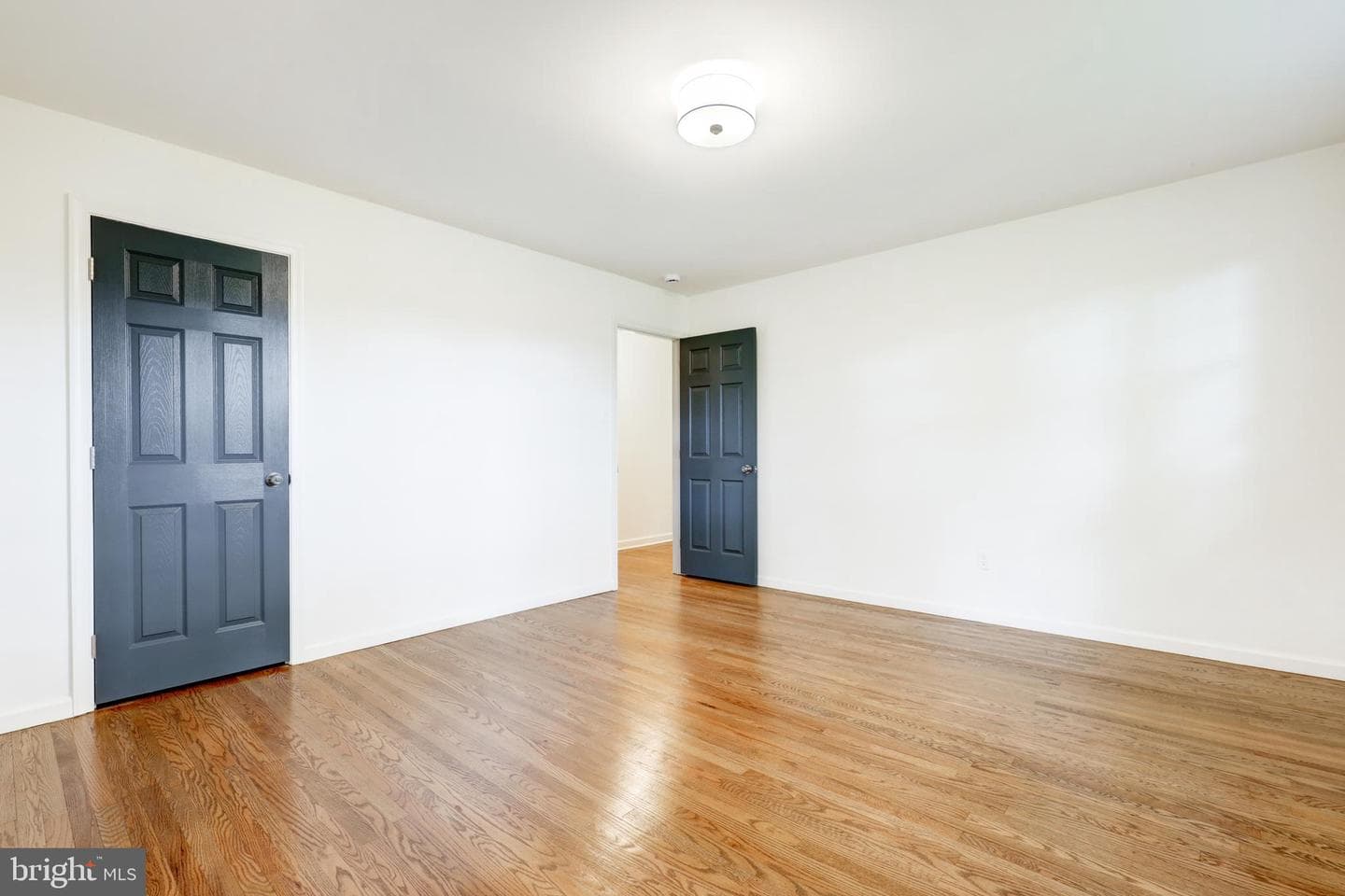 4928 Edgewood Road photo 31