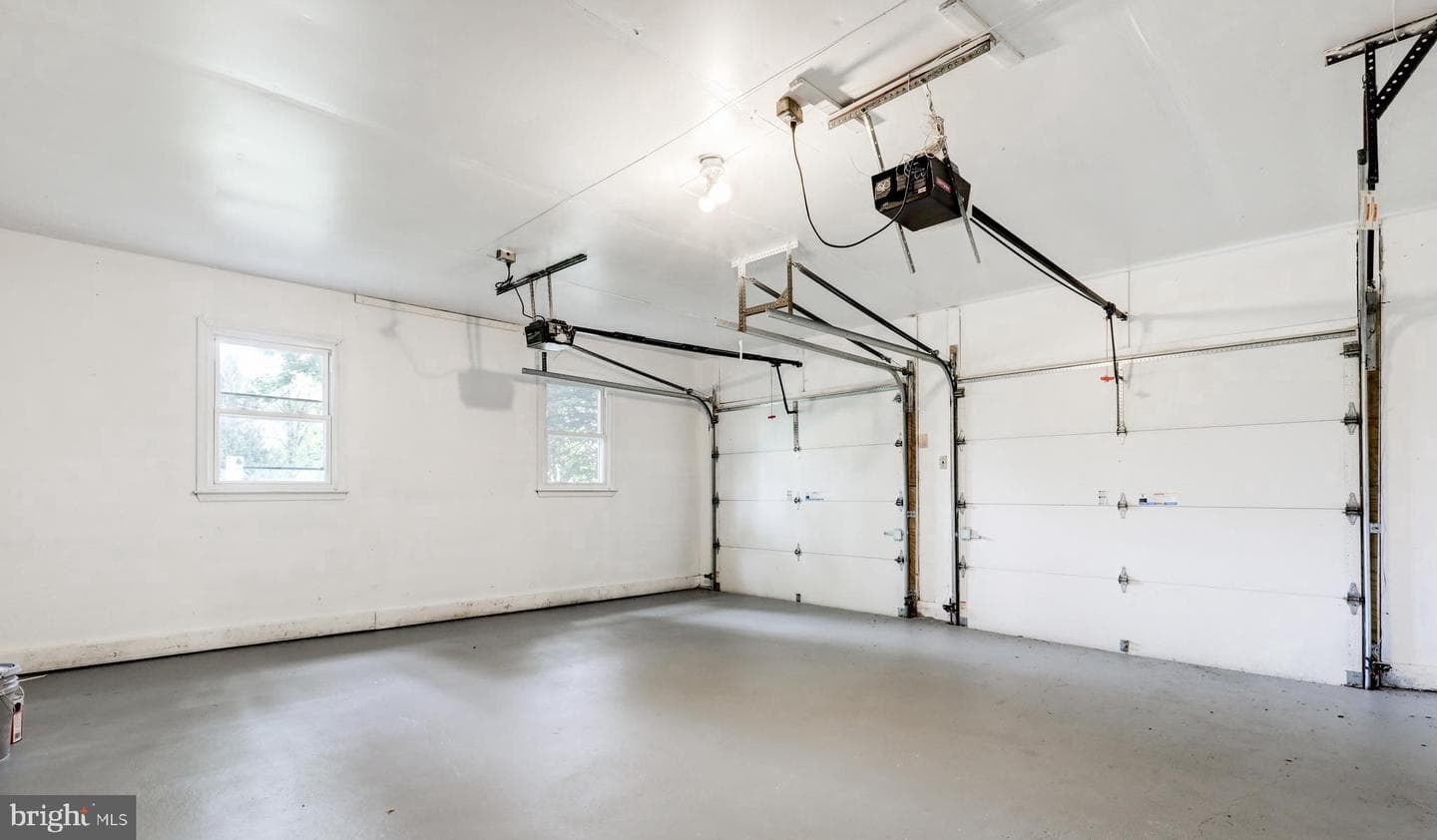 4928 Edgewood Road photo 44