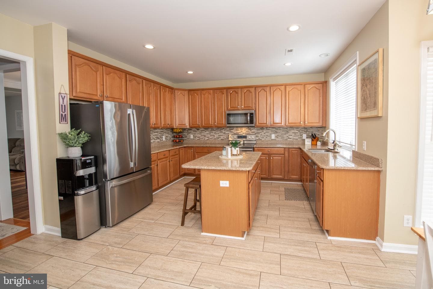 358 E Armstrong Drive photo 12