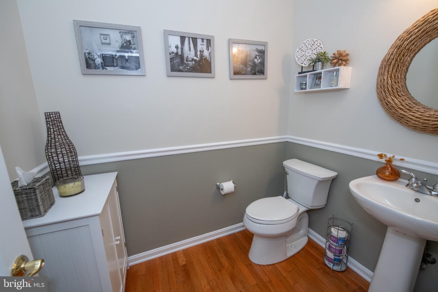 358 E Armstrong Drive photo 19