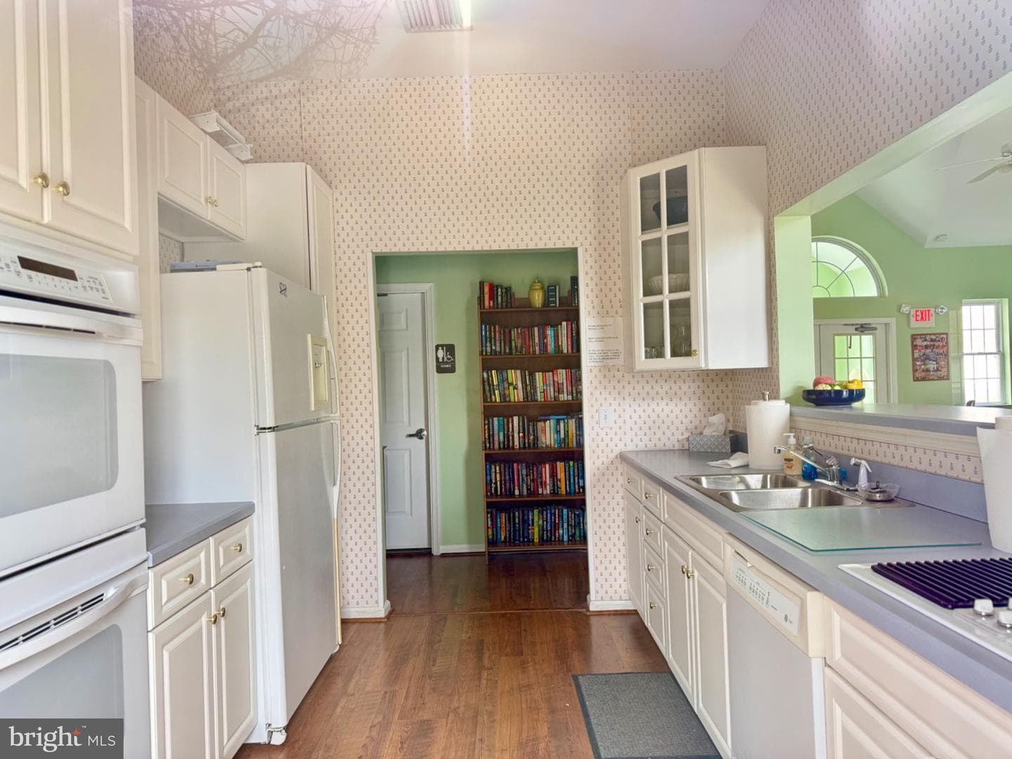 28 Avenrowe Ct photo 33