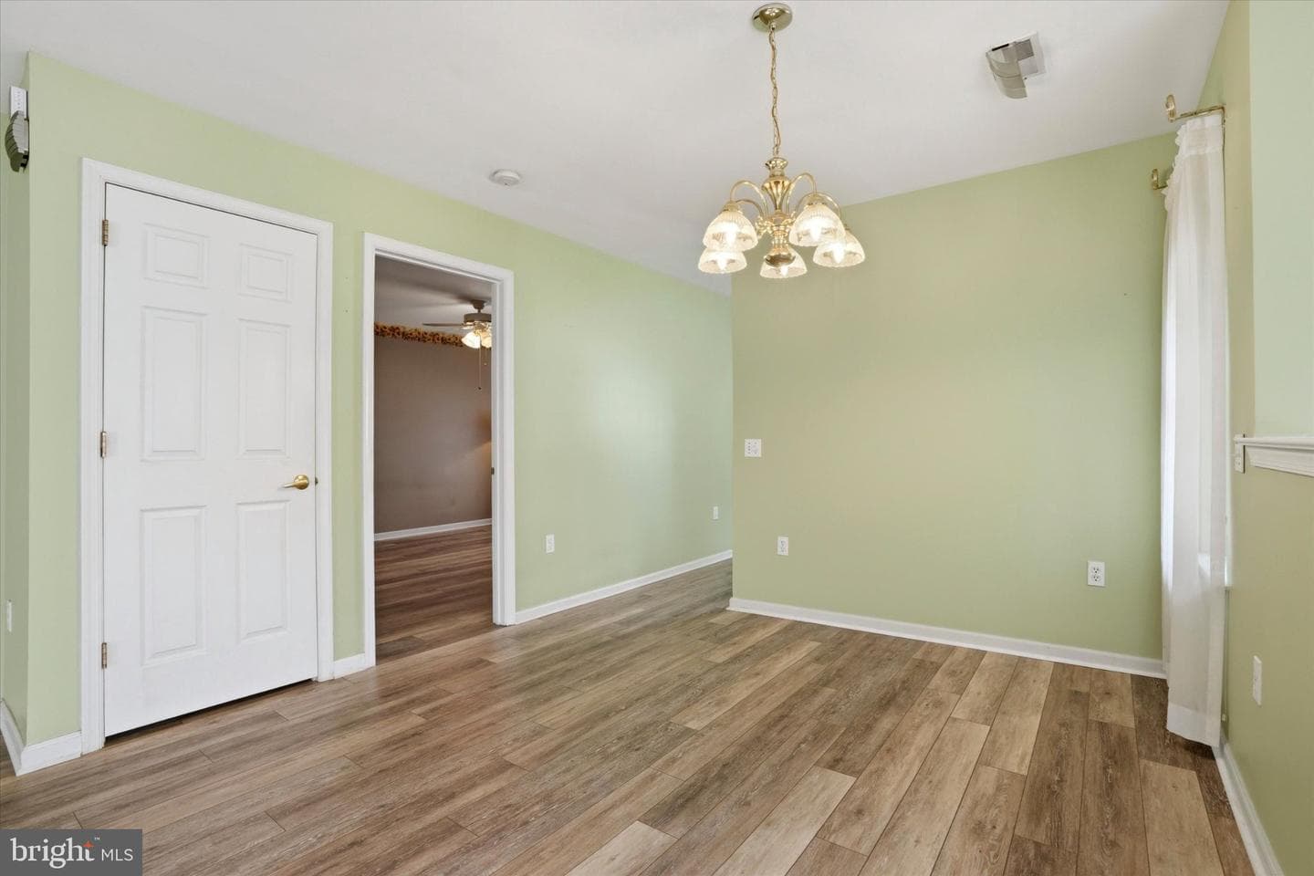 28 Avenrowe Ct photo 8