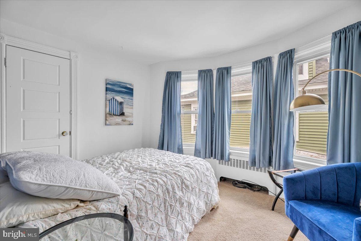 35 E Hendrickson Avenue photo 15