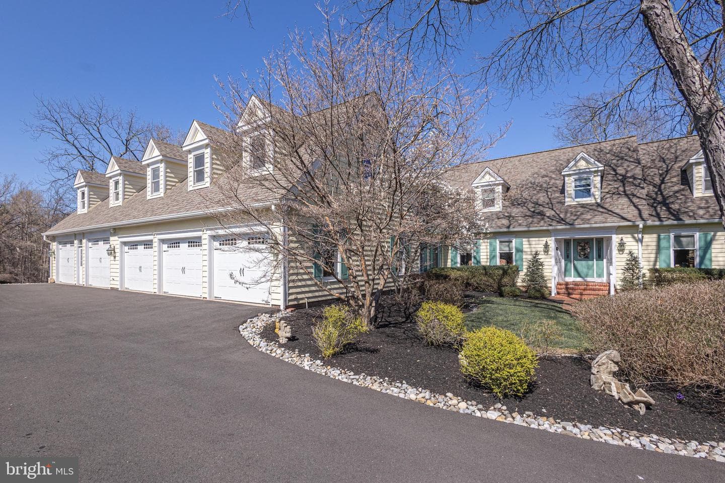 1045 Washington Crossing Road, Newtown