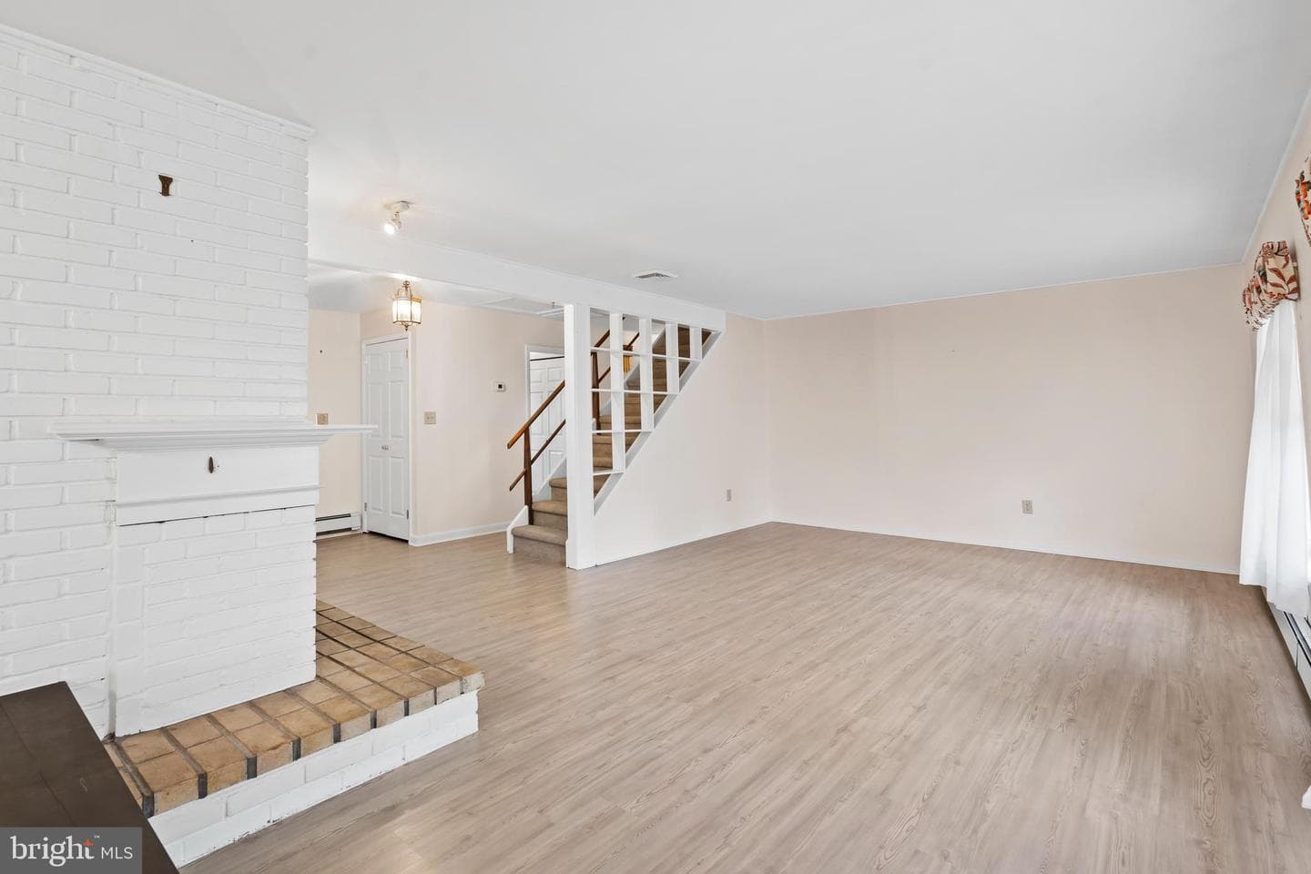 232 Forsythia Drive S #S photo 10