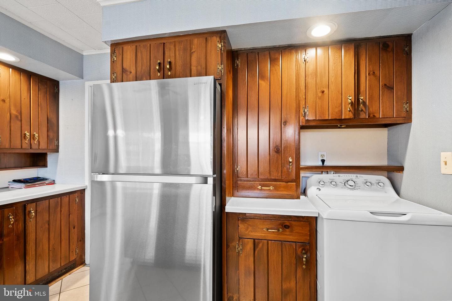 232 Forsythia Drive S #S photo 8