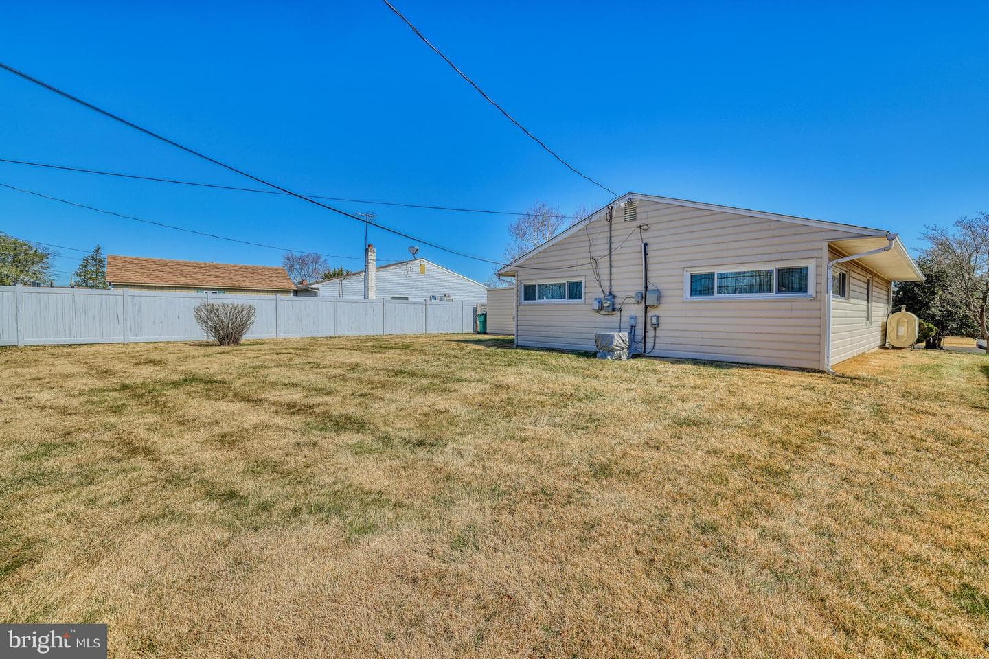 19 Dewberry Lane photo 8