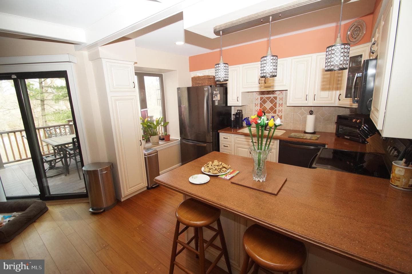 2145 Bromley Comn photo 19