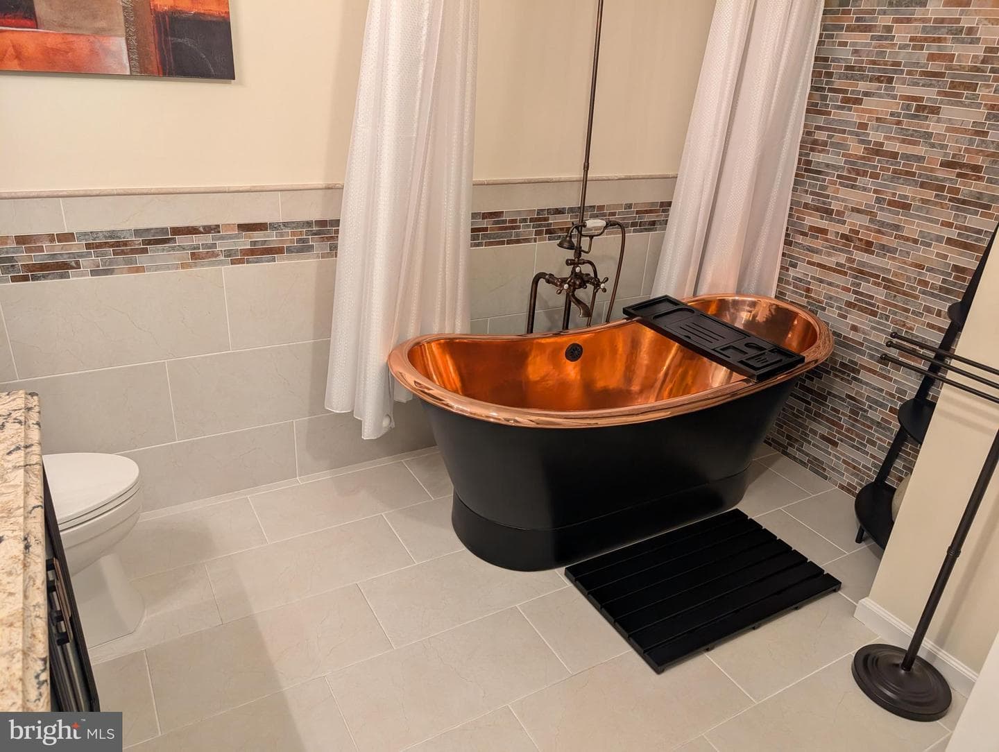2145 Bromley Comn photo 54