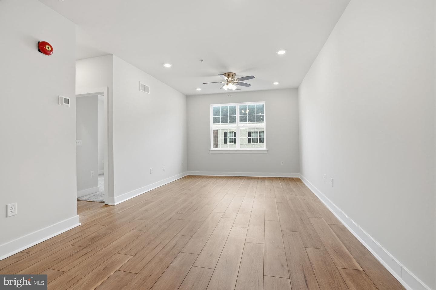 114 B King Street photo 7