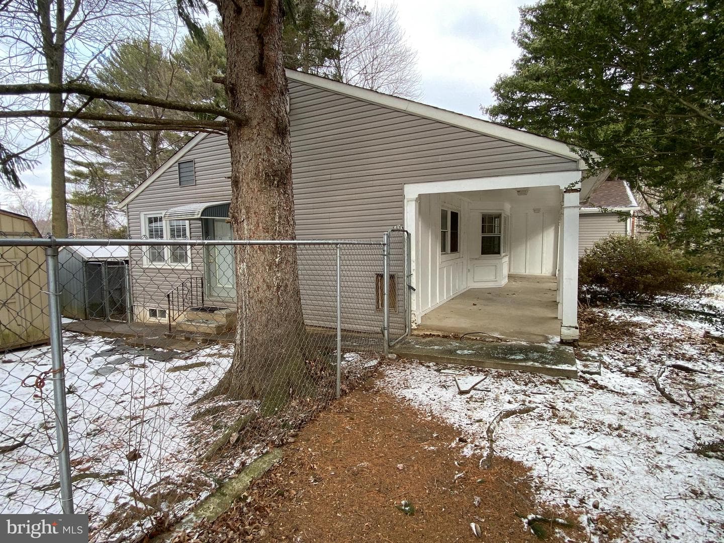 123 E Bristol Road photo 4