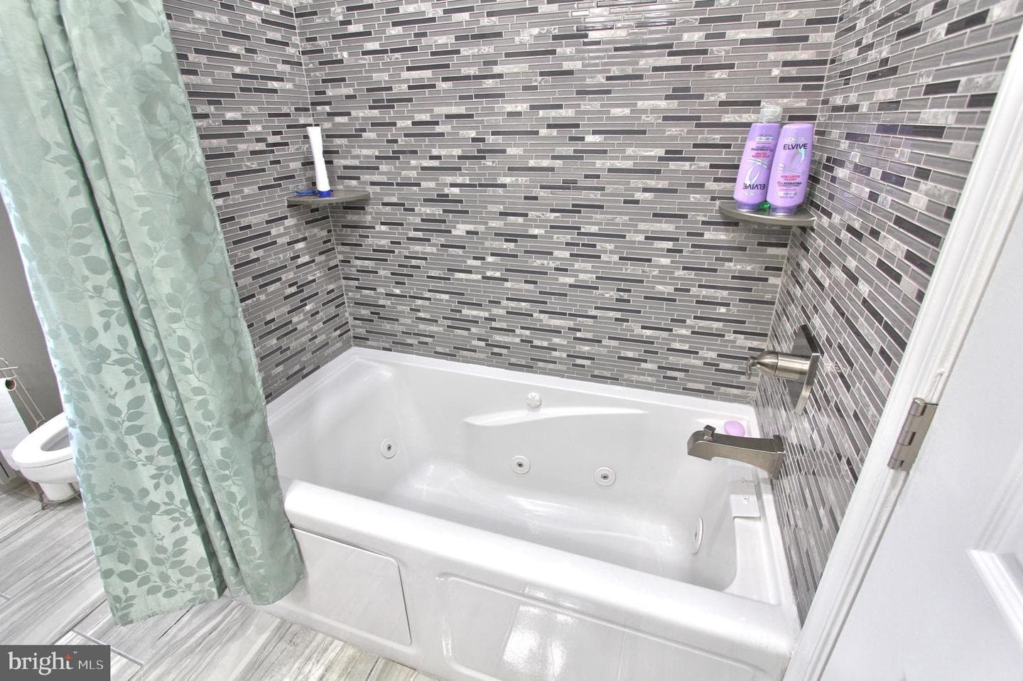 1206 Nassau Road photo 17