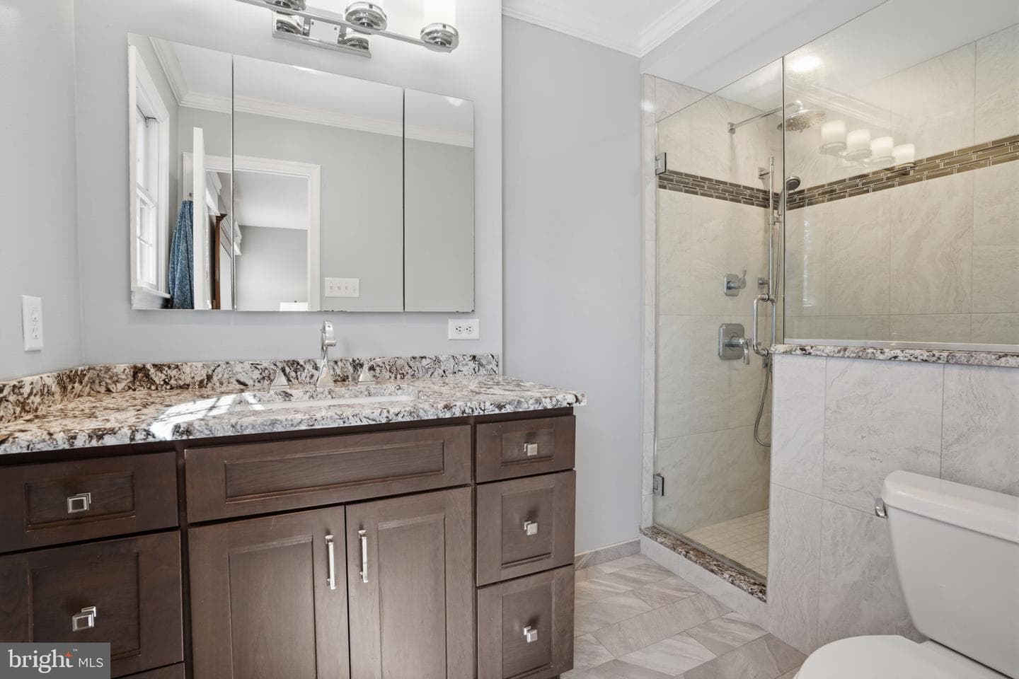 283 Greenview Road photo 27