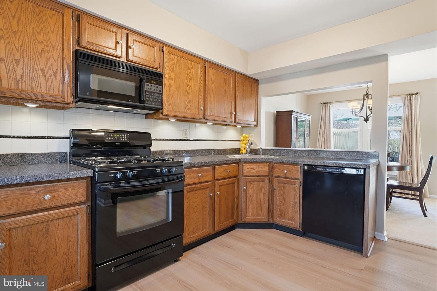 1565 Butterfly Court photo 14