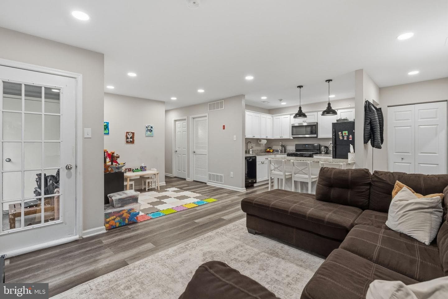 108 Diamond Drive photo 16