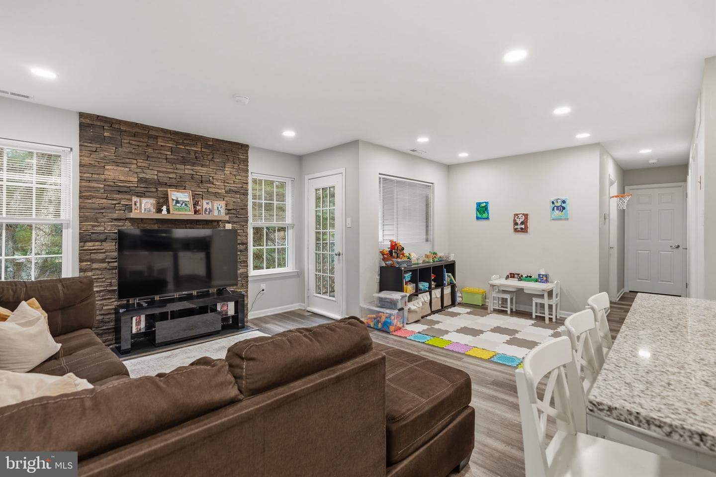 108 Diamond Drive photo 17