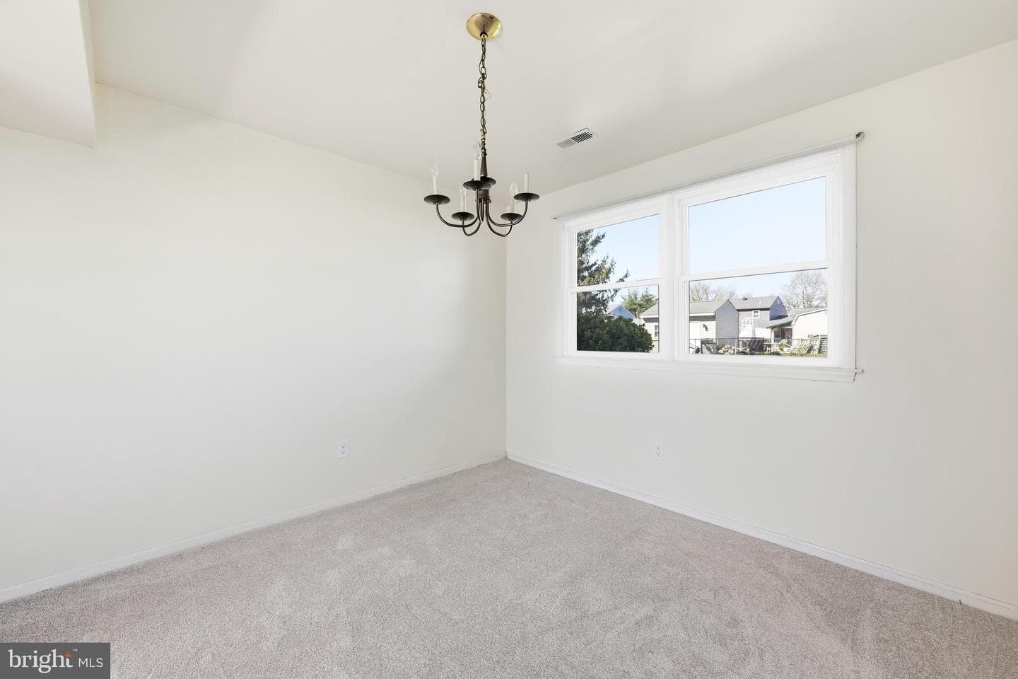 11 Maplewood Drive photo 13