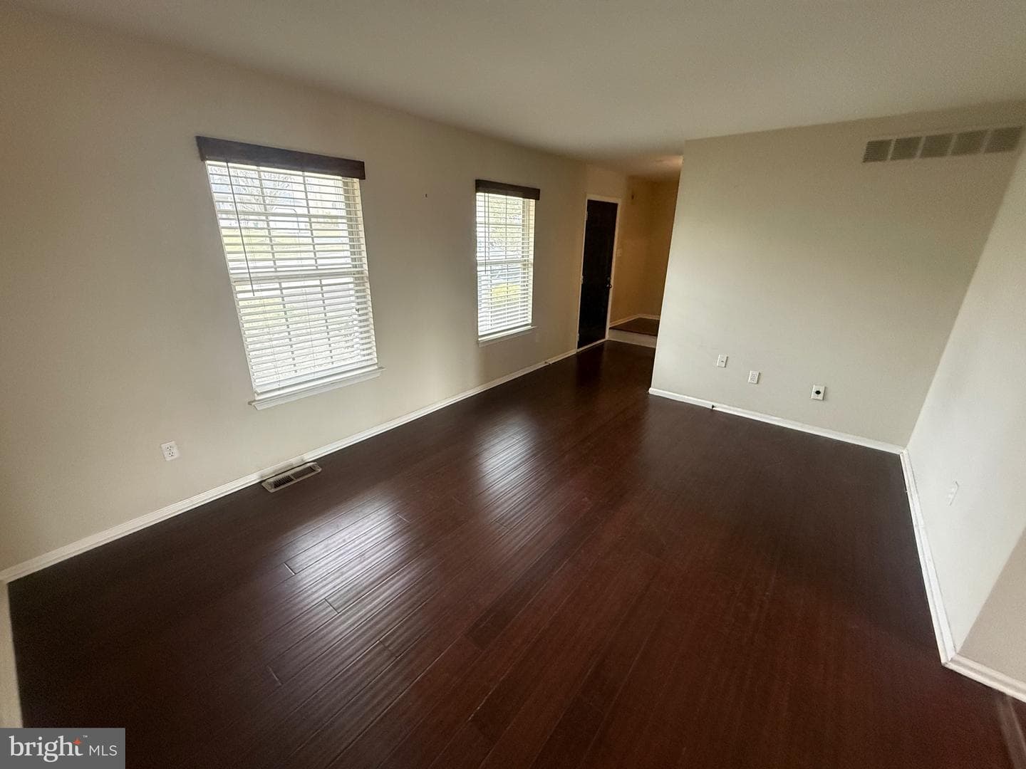 450 Dorchester Lane photo 7