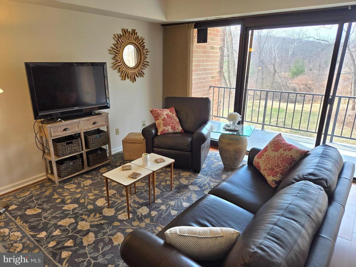 66 Hermitage Drive photo 2