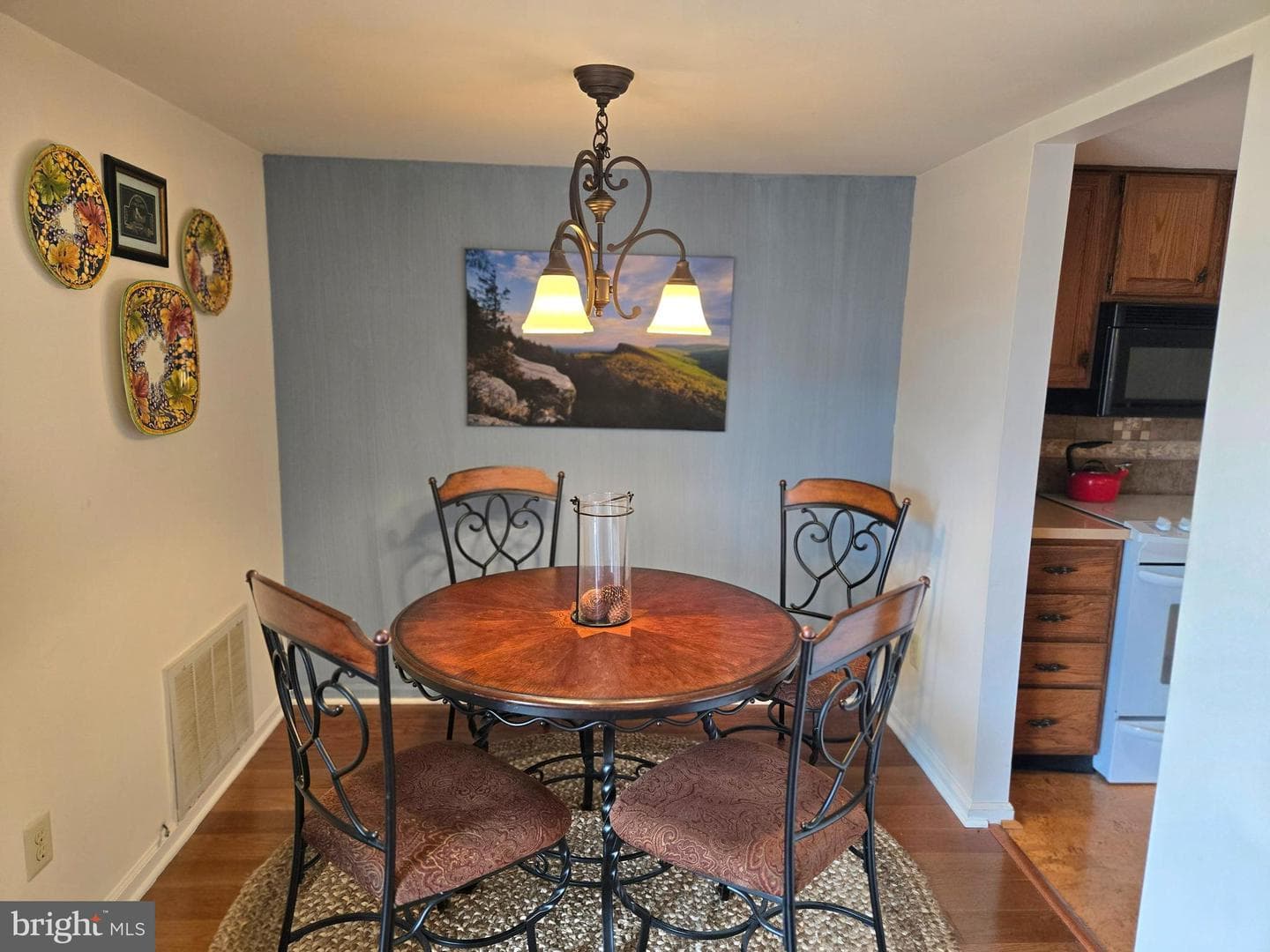 66 Hermitage Drive photo 8