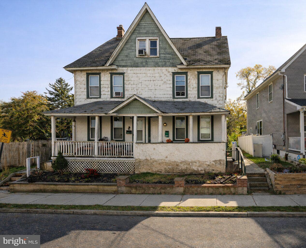215-217 Moreau Street, Morrisville