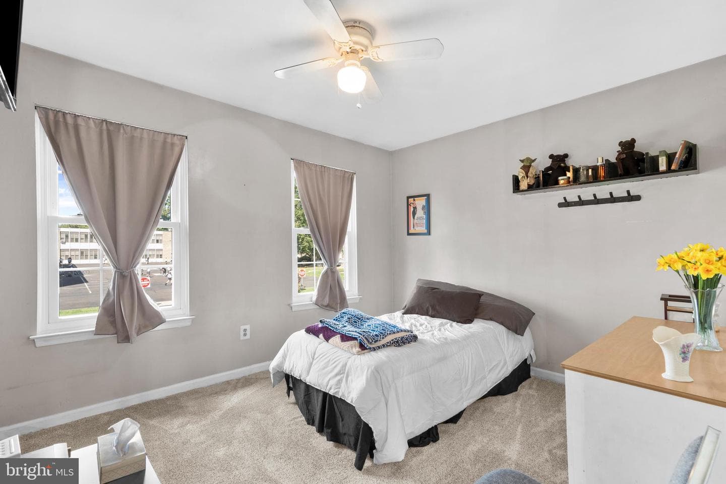 409 Fairview Avenue photo 18