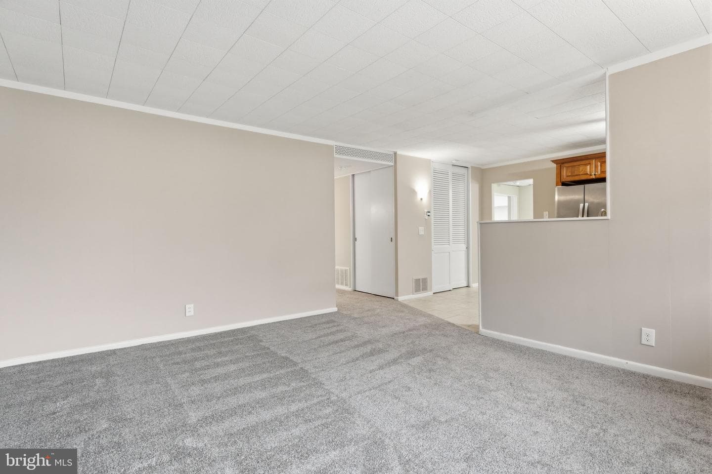 820 Auburn Road photo 8