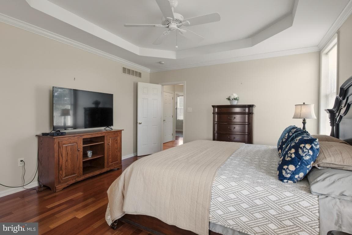 1525 Gateway Drive photo 15