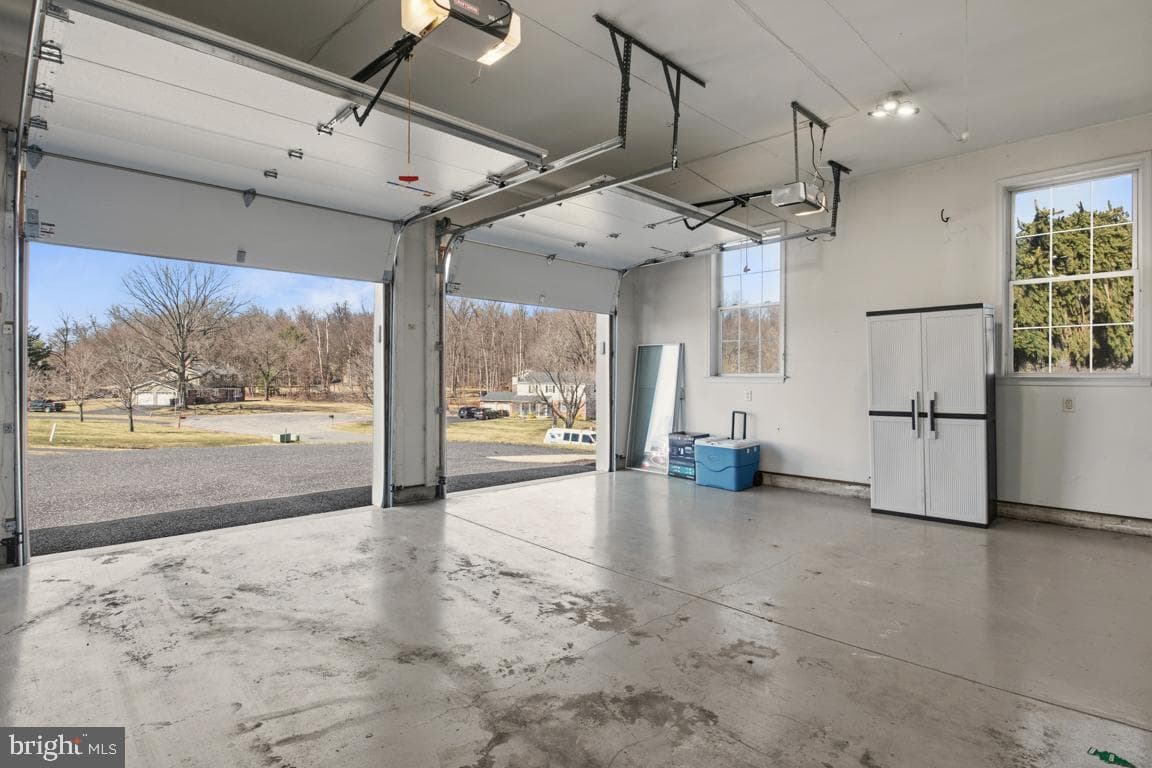 1525 Gateway Drive photo 25