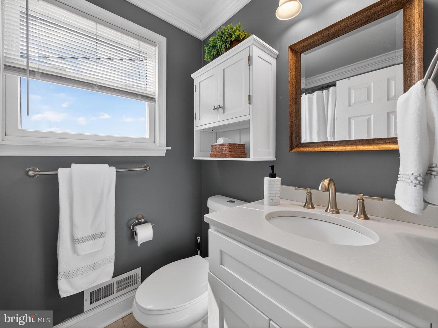 840 Walnut Road photo 22
