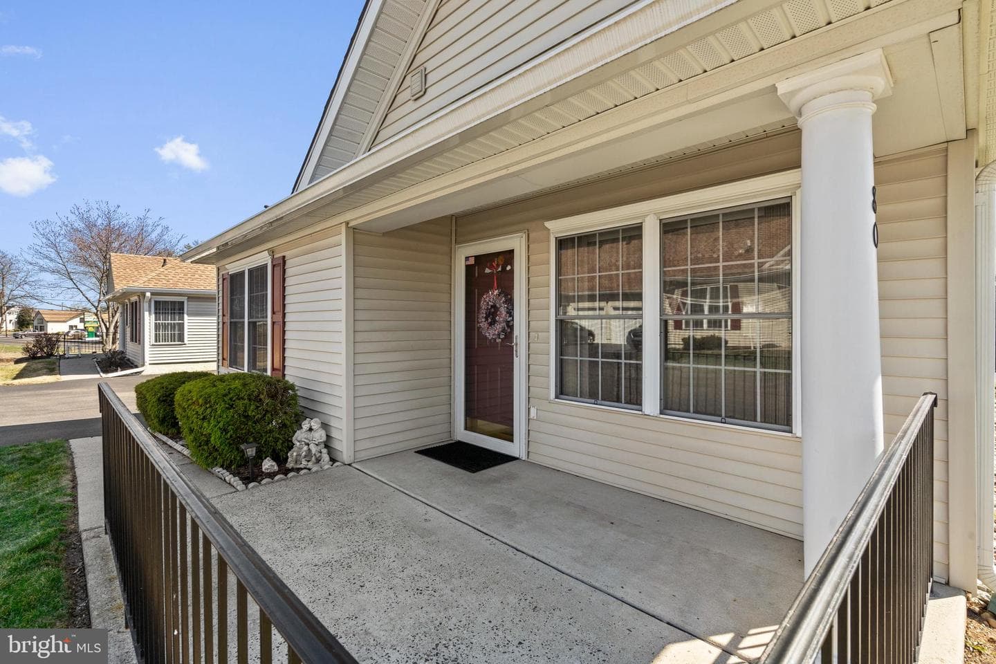80 Avenrowe Court photo 5