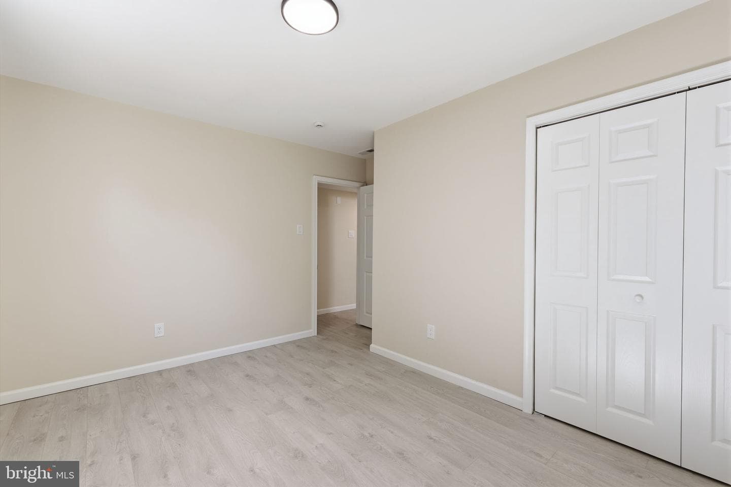 4421 Roselyn Lane photo 21