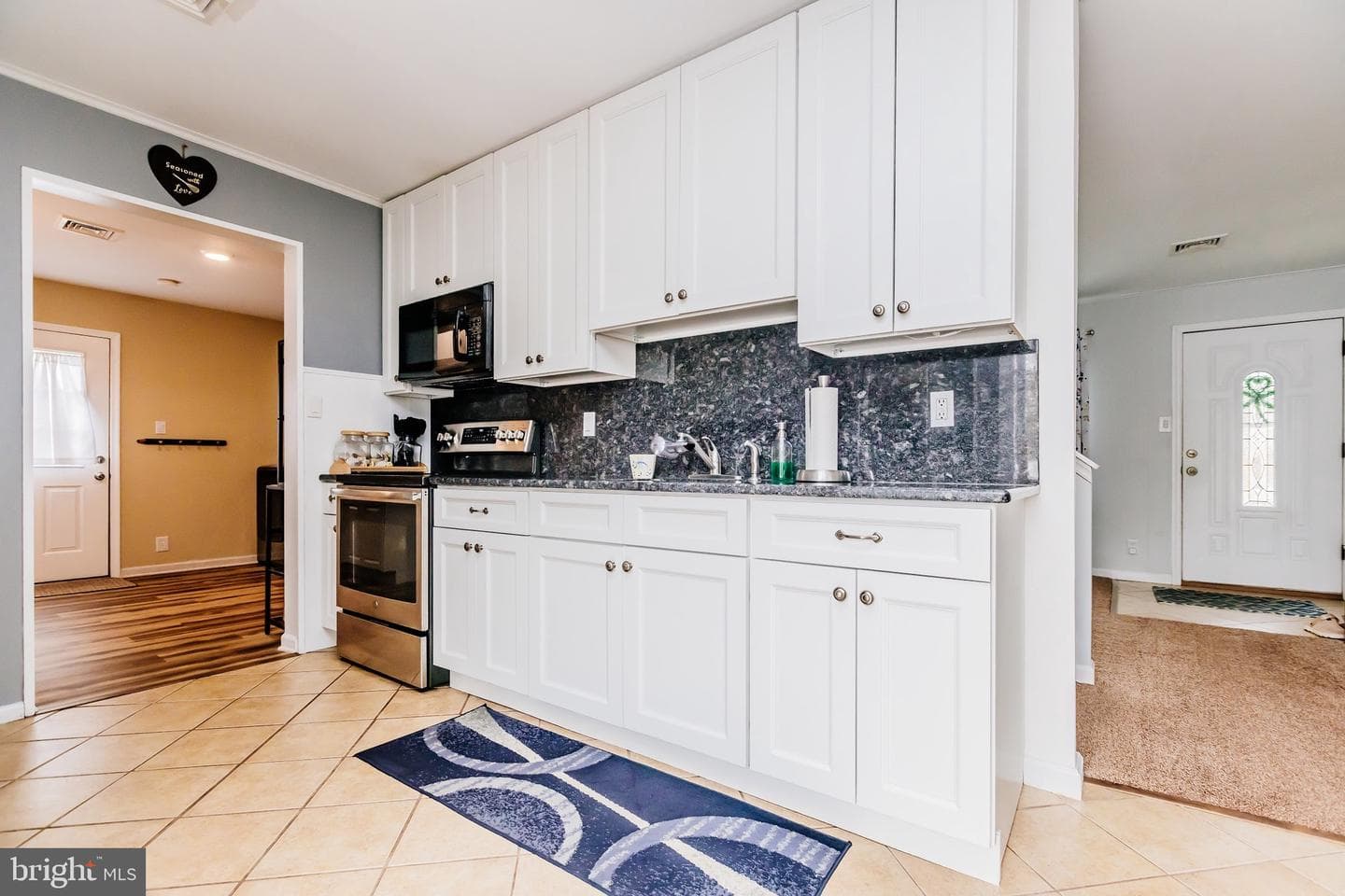 630 Beaumont Road photo 12