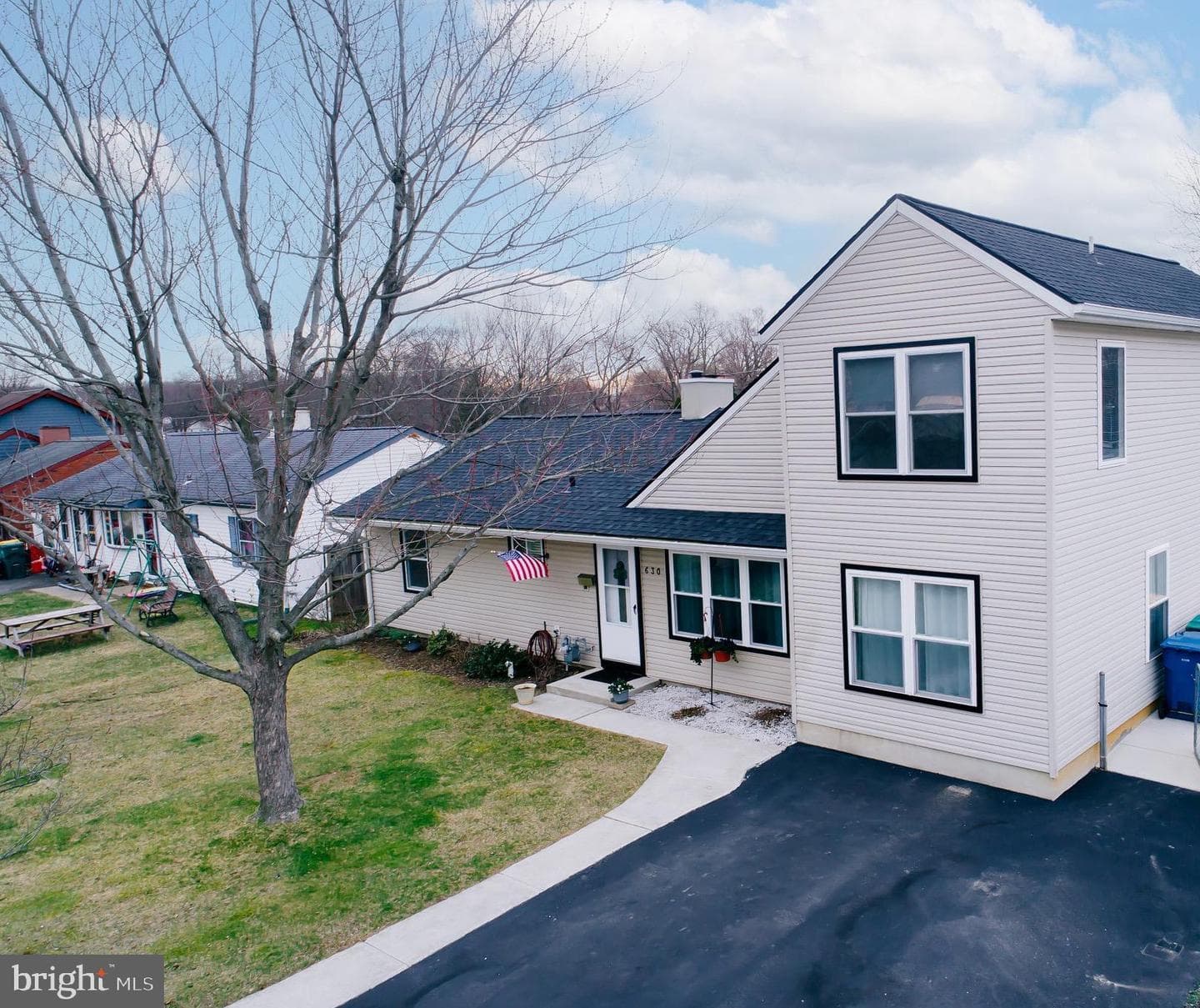 630 Beaumont Road photo 50