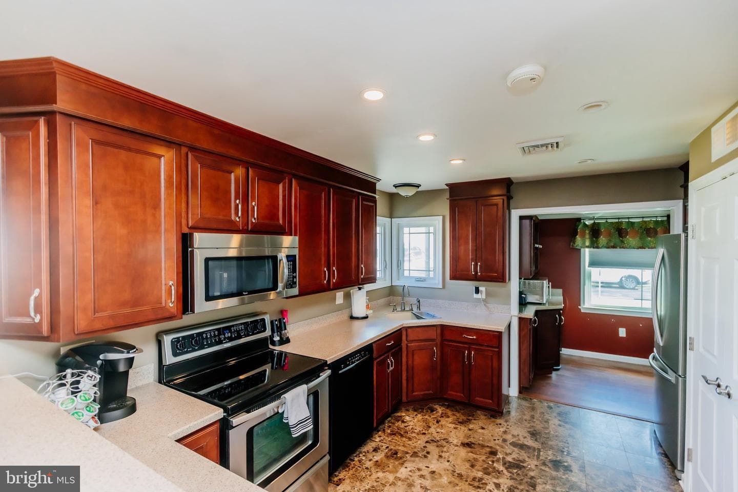 35 Mimosa Lane photo 10
