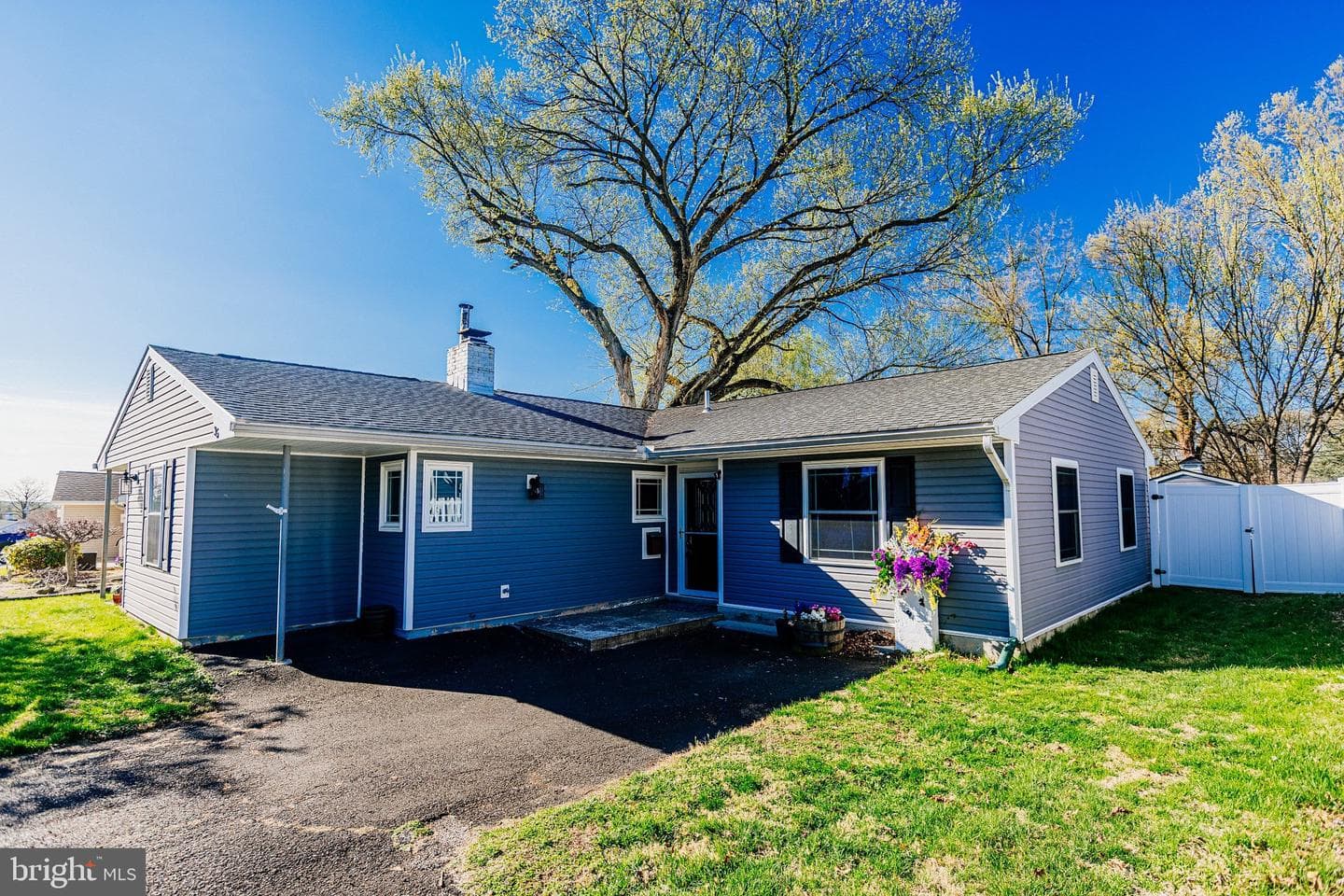 35 Mimosa Lane photo 39