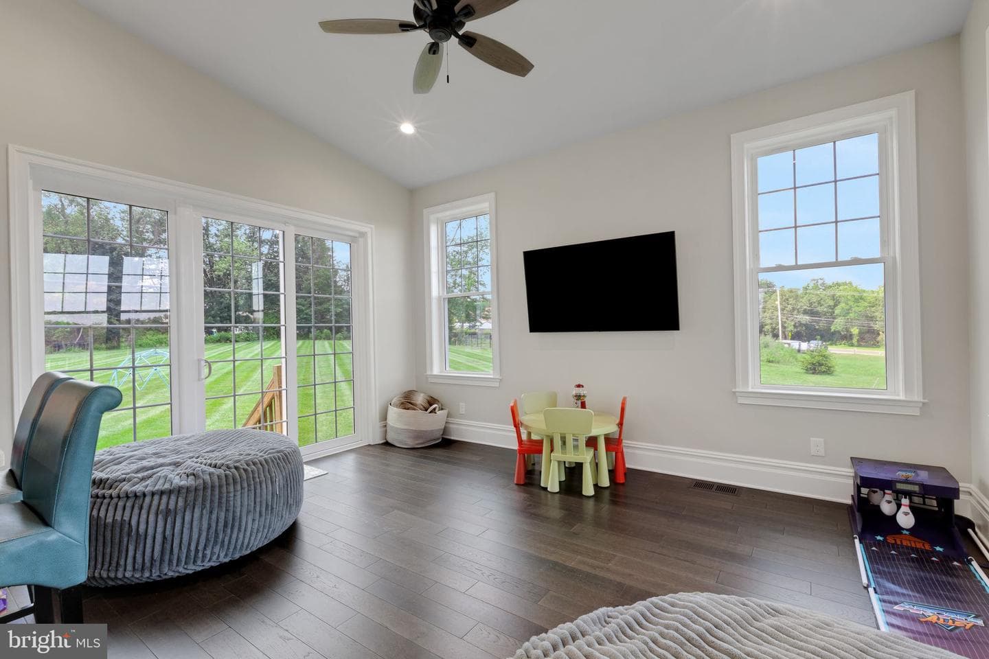 15 Marquis Ridge photo 34